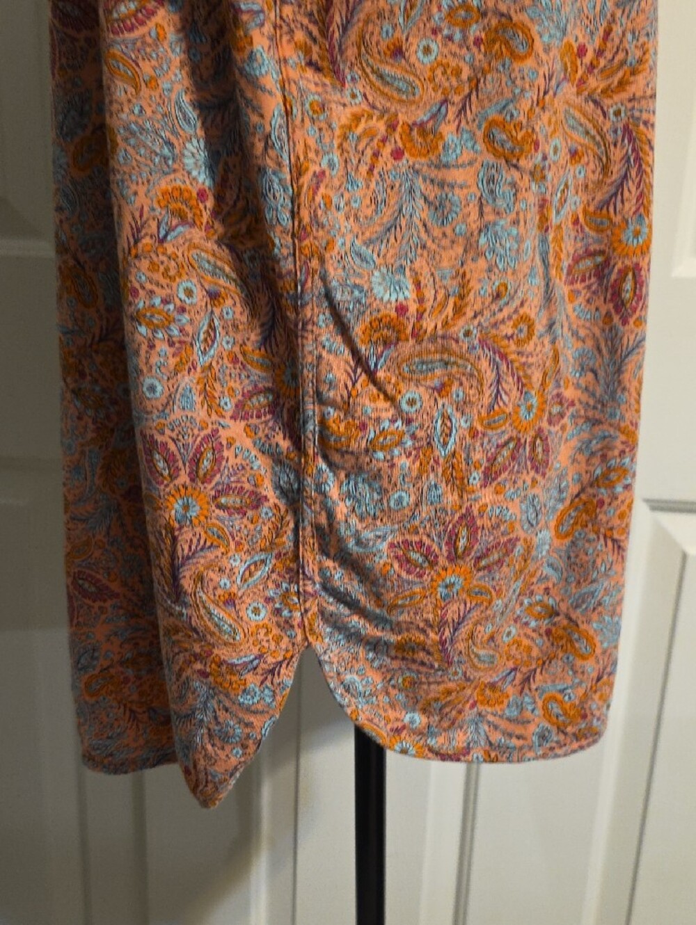J. Jill Paisley Tunic Top Medium Pink Orange Blue Swing Tee Short Sleeve - Picture 4 of 6